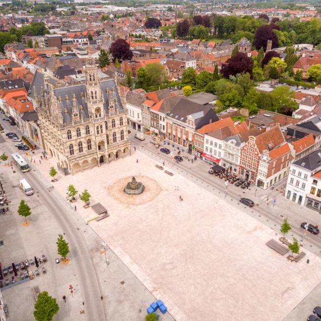 In de stad