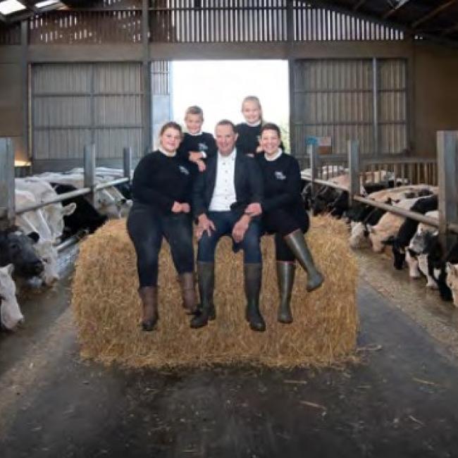Boerderijbezoek stal Blockeel