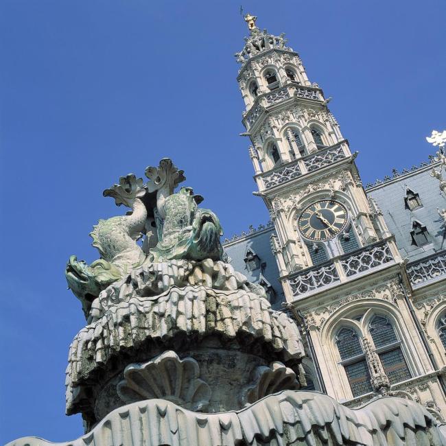 Stadhuis en belfort